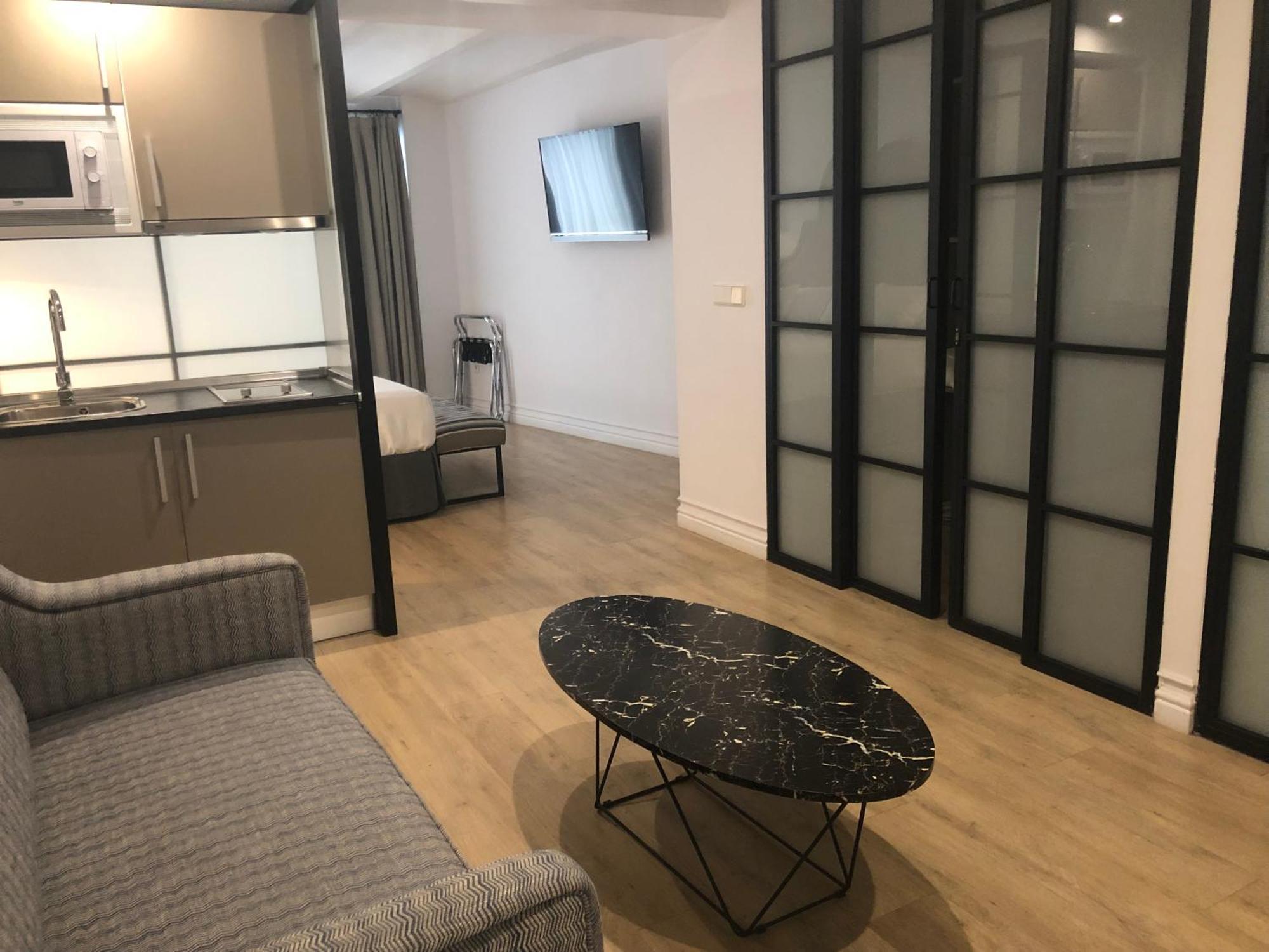 Suites Hom Sevilla — Photos 2